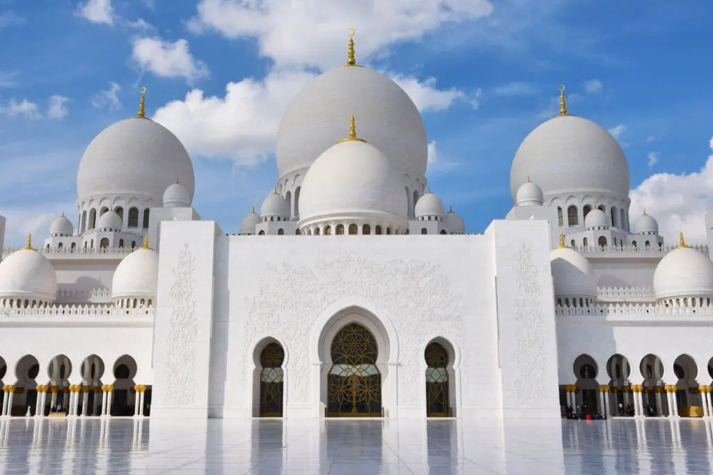 Sheikh Zayed Grand Mosque in Abu Dhabi